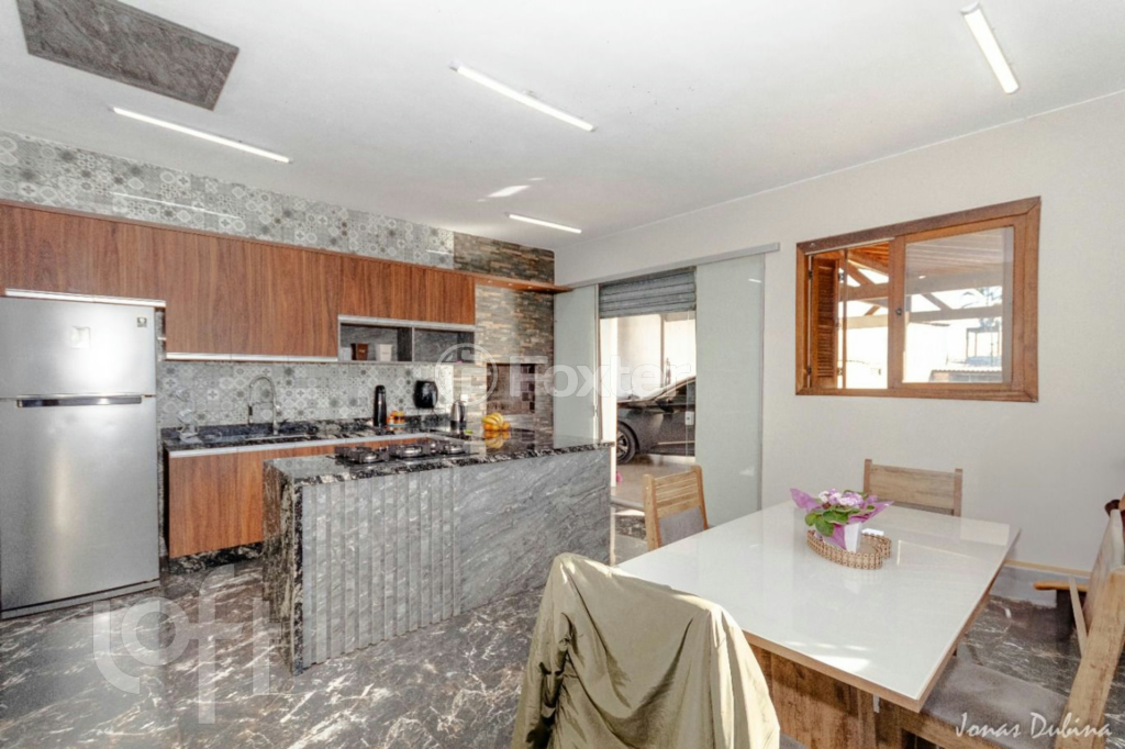 Casa à venda com 2 quartos, 141m² - Foto 12