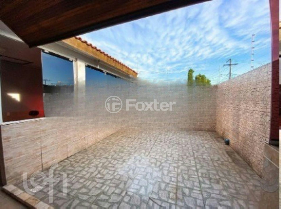 Casa à venda com 4 quartos, 156m² - Foto 11