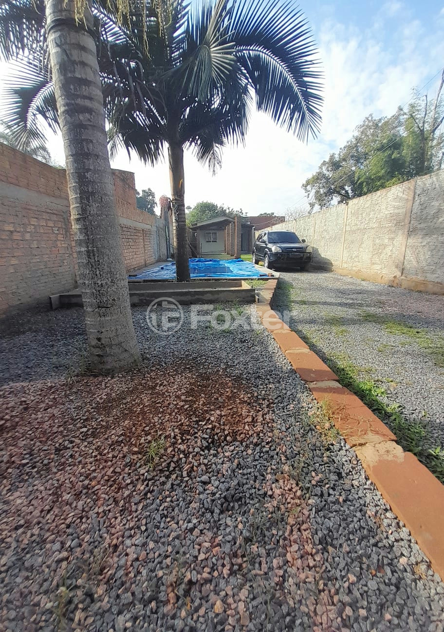 Casa à venda com 3 quartos, 80m² - Foto 2