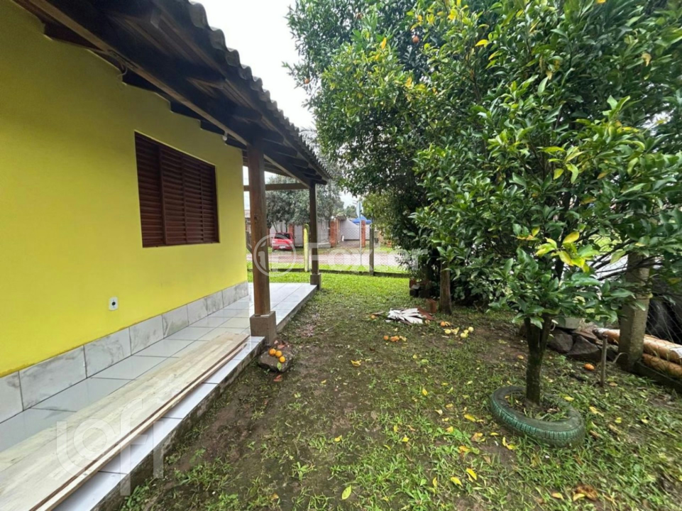 Casa à venda com 2 quartos, 75m² - Foto 3