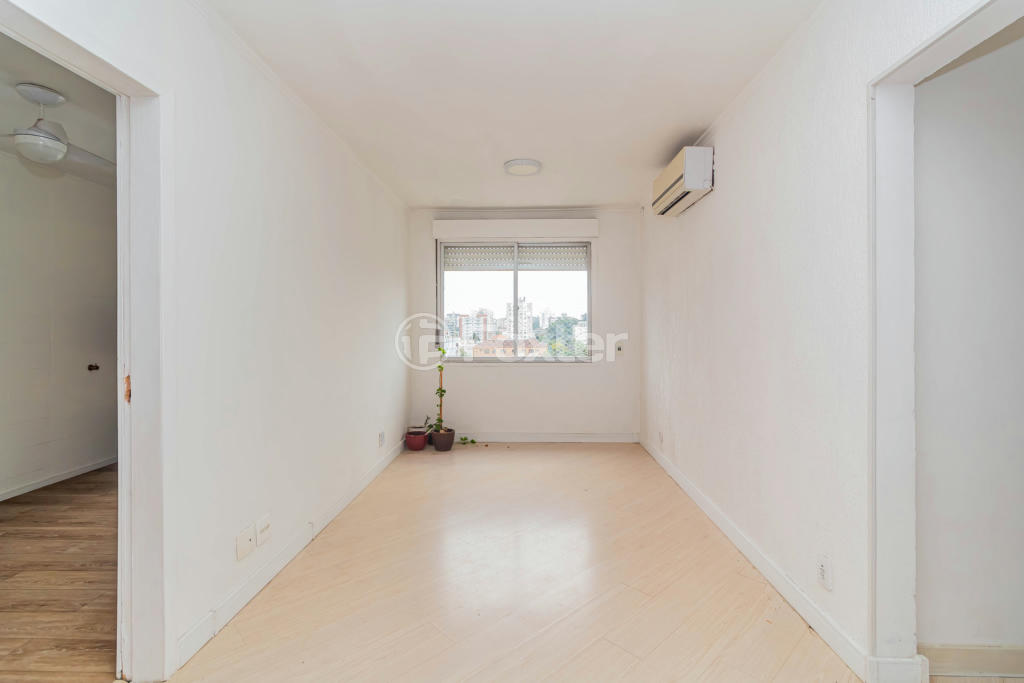 Apartamento à venda com 3 quartos, 73m² - Foto 2