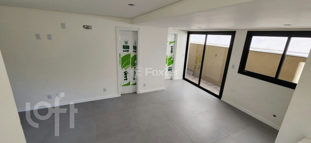 Casa à venda com 2 quartos, 105m² - Foto 3