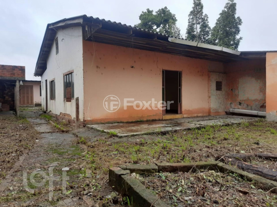 Casa à venda com 2 quartos, 144m² - Foto 1