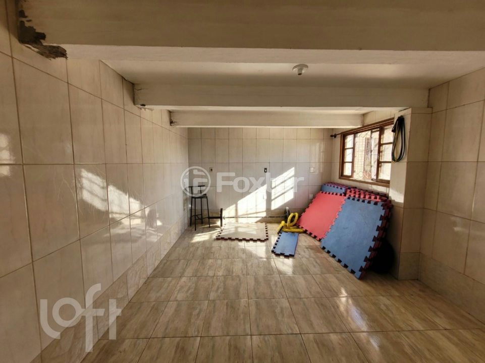 Casa à venda com 4 quartos, 300m² - Foto 30