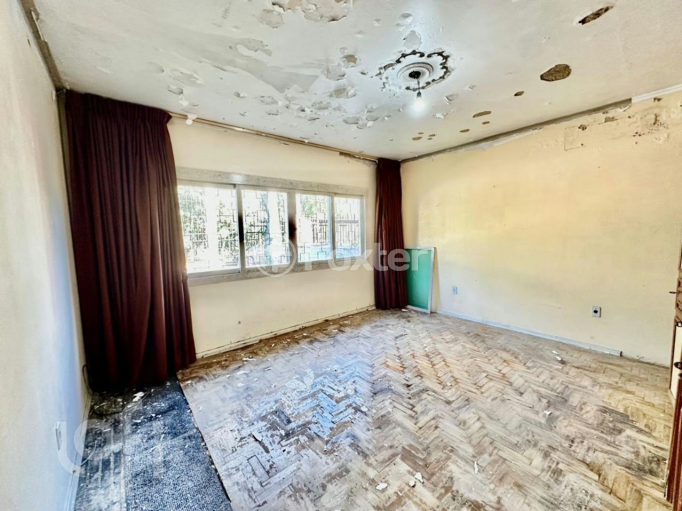 Casa à venda com 3 quartos, 360m² - Foto 11