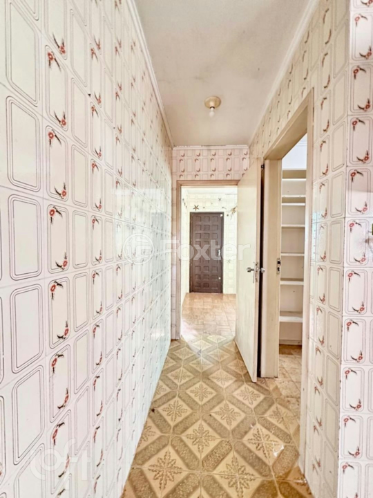 Casa à venda com 3 quartos, 360m² - Foto 17