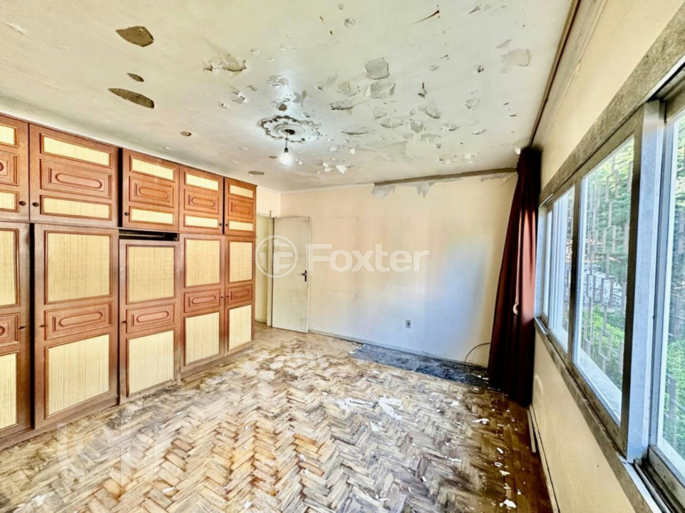 Casa à venda com 3 quartos, 360m² - Foto 12
