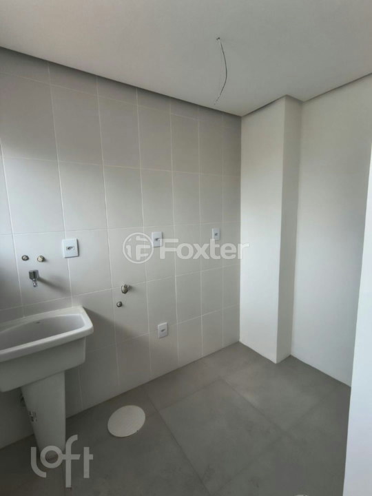 Apartamento à venda com 2 quartos, 62m² - Foto 12