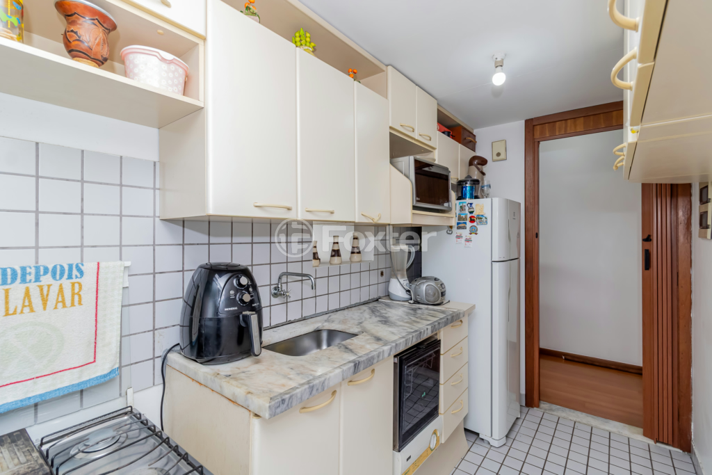 Apartamento à venda com 2 quartos, 57m² - Foto 21