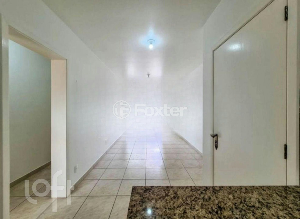 Apartamento à venda com 2 quartos, 64m² - Foto 2