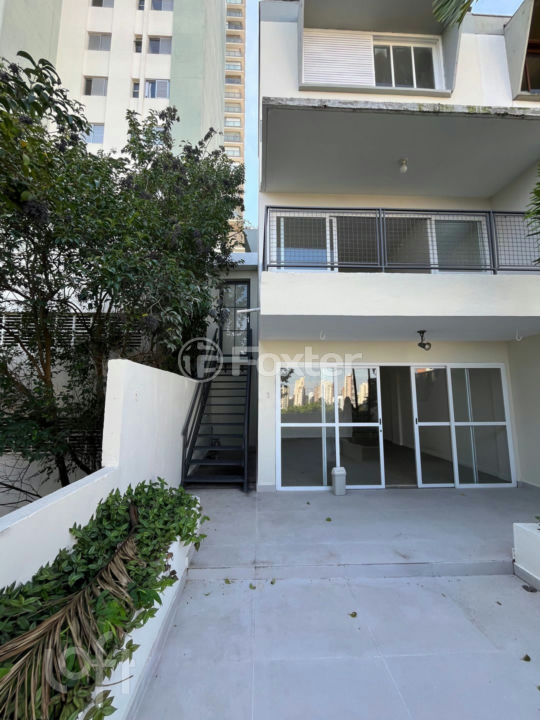Casa à venda com 4 quartos, 212m² - Foto 9
