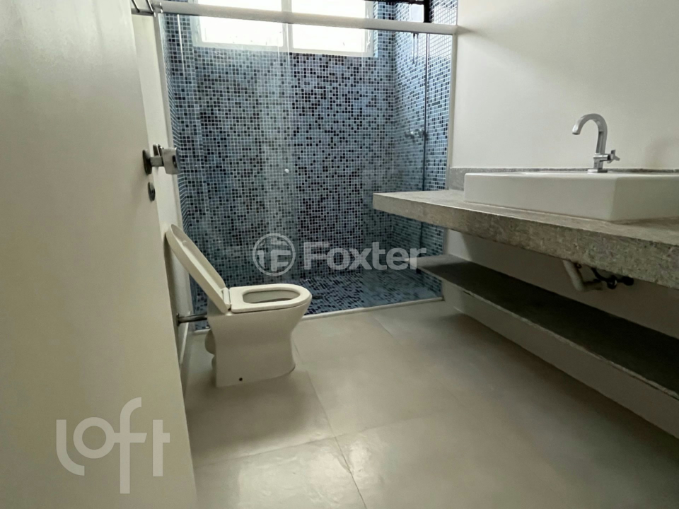 Casa à venda com 4 quartos, 212m² - Foto 7
