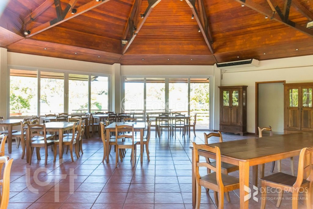 Casa de Condomínio à venda com 3 quartos, 400m² - Foto 37