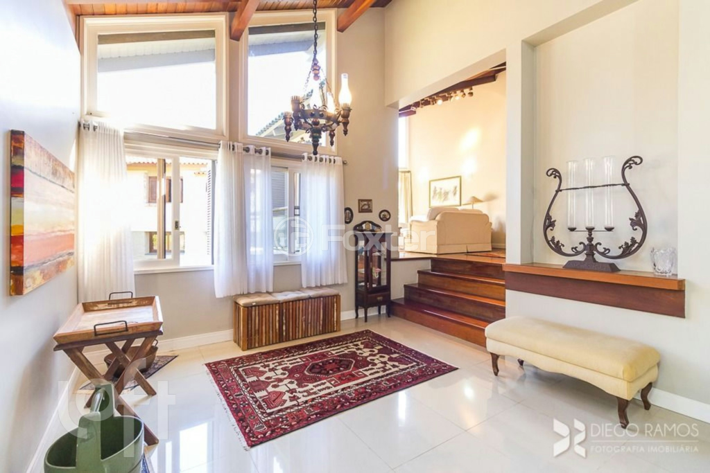 Casa de Condomínio à venda com 3 quartos, 400m² - Foto 3