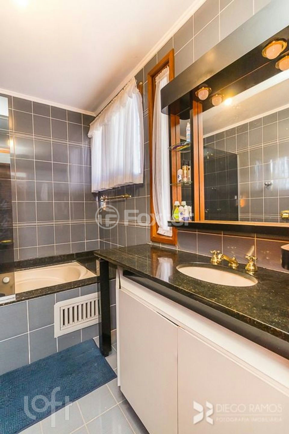 Casa de Condomínio à venda com 3 quartos, 400m² - Foto 23