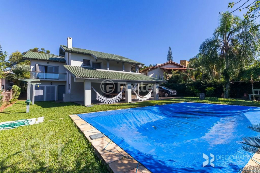 Casa de Condomínio à venda com 3 quartos, 400m² - Foto 38