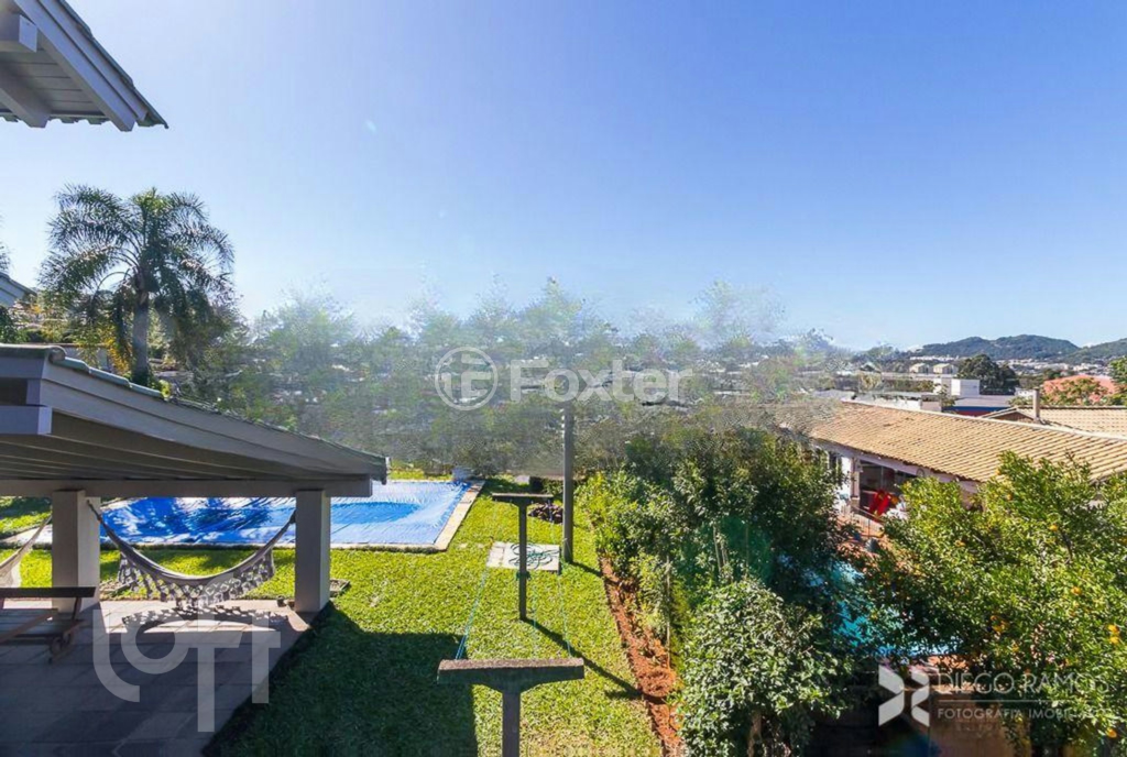 Casa de Condomínio à venda com 3 quartos, 400m² - Foto 27