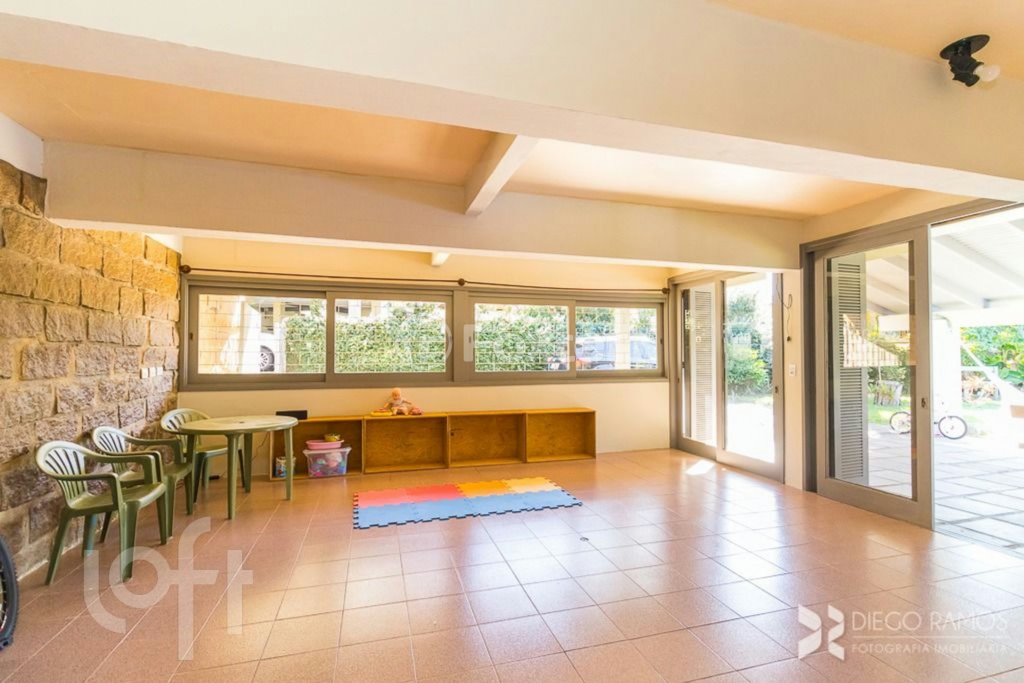 Casa de Condomínio à venda com 3 quartos, 400m² - Foto 21