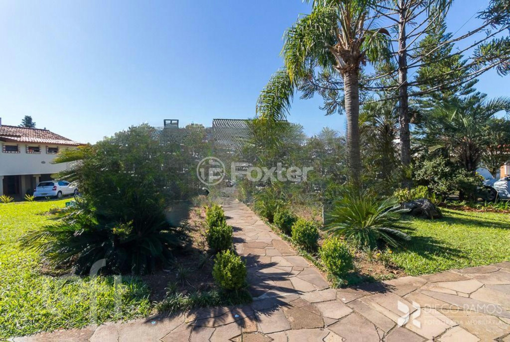 Casa de Condomínio à venda com 3 quartos, 400m² - Foto 28