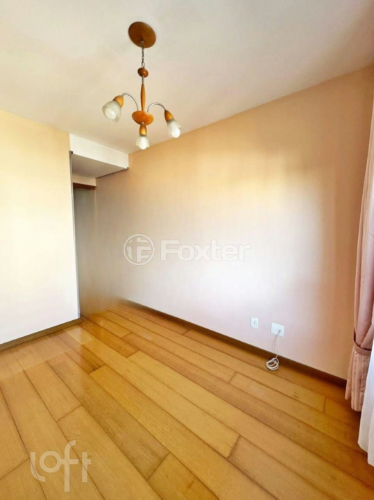Apartamento à venda com 3 quartos, 111m² - Foto 7