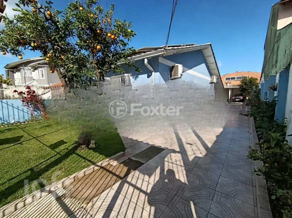 Casa à venda com 2 quartos, 137m² - Foto 1