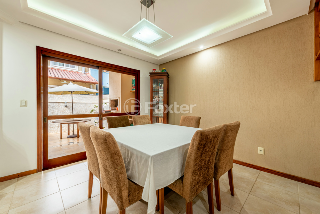 Casa de Condomínio à venda com 3 quartos, 141m² - Foto 8