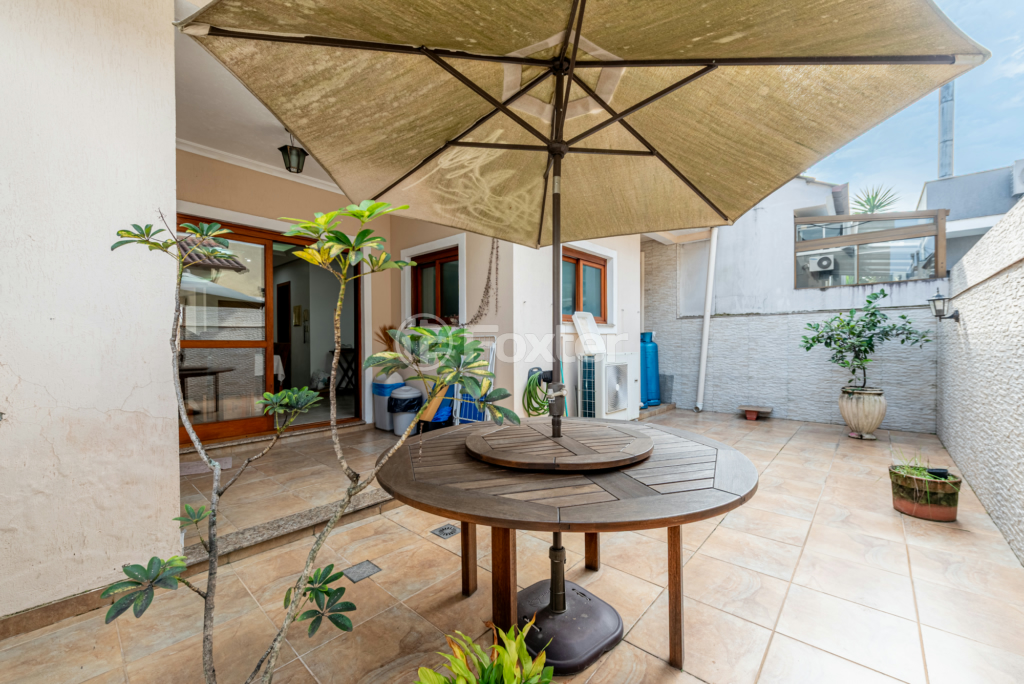 Casa de Condomínio à venda com 3 quartos, 141m² - Foto 9