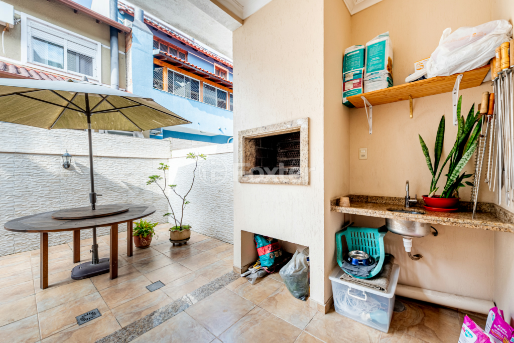Casa de Condomínio à venda com 3 quartos, 141m² - Foto 13