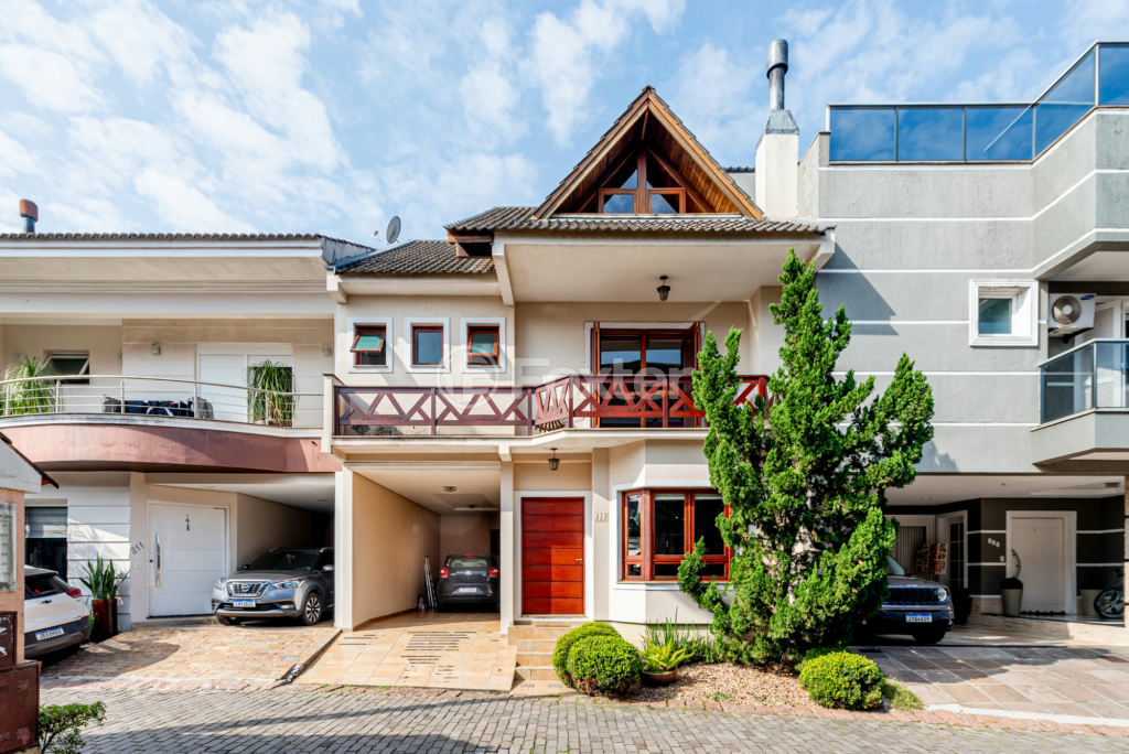 Casa de Condomínio à venda com 3 quartos, 141m² - Foto 1