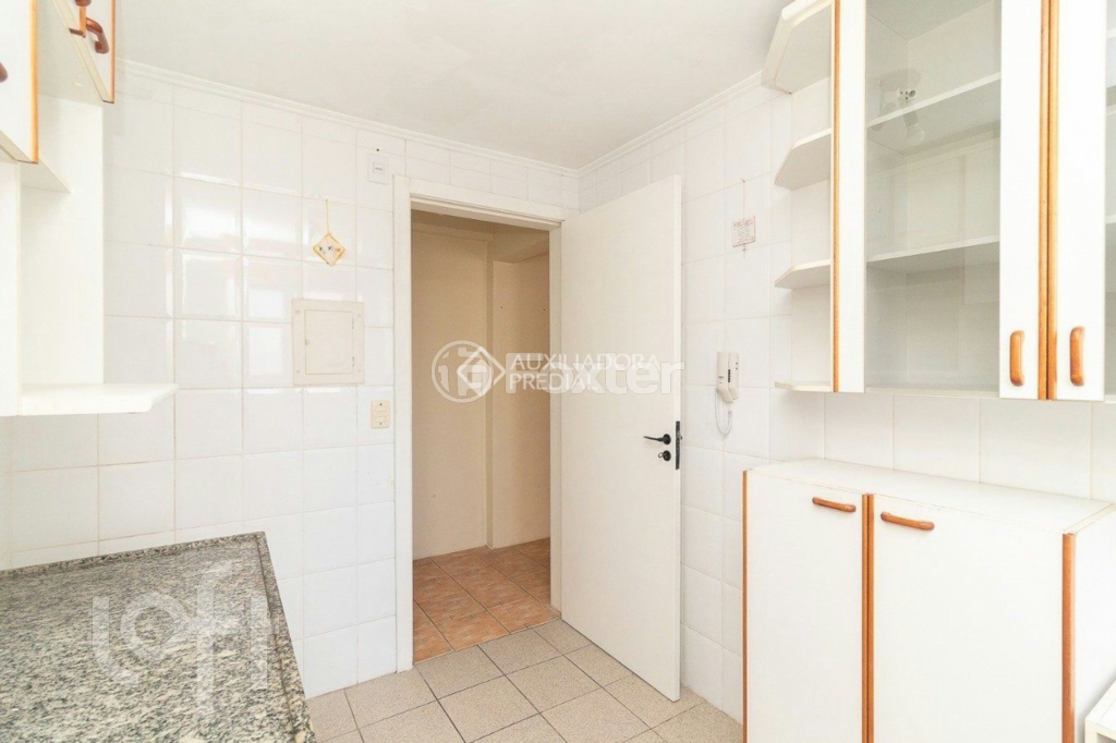 Apartamento à venda com 2 quartos, 62m² - Foto 11