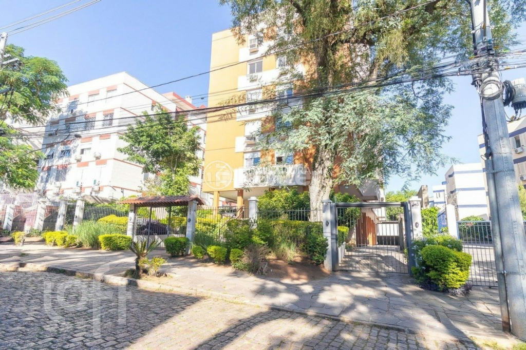 Apartamento à venda com 2 quartos, 62m² - Foto 25