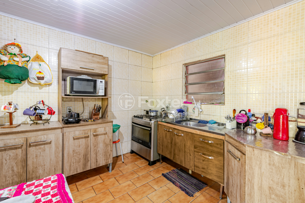 Casa à venda com 4 quartos, 250m² - Foto 14