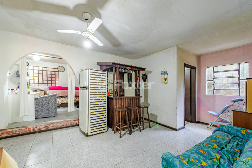 Casa à venda com 4 quartos, 250m² - Foto 41