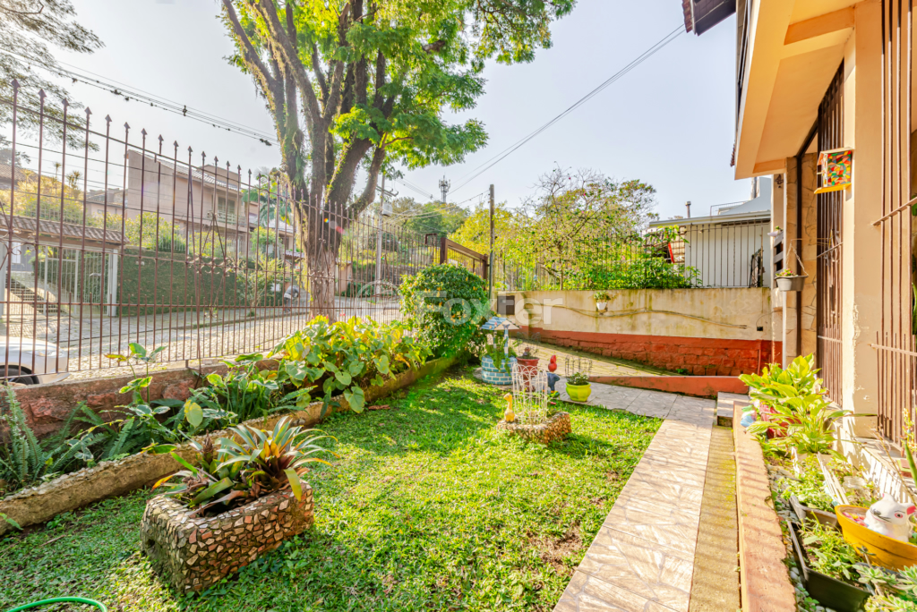 Casa à venda com 4 quartos, 250m² - Foto 51