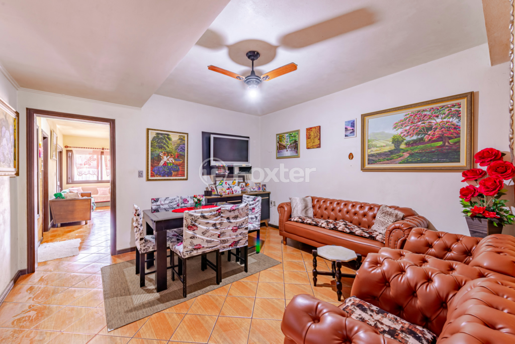 Casa à venda com 4 quartos, 250m² - Foto 9