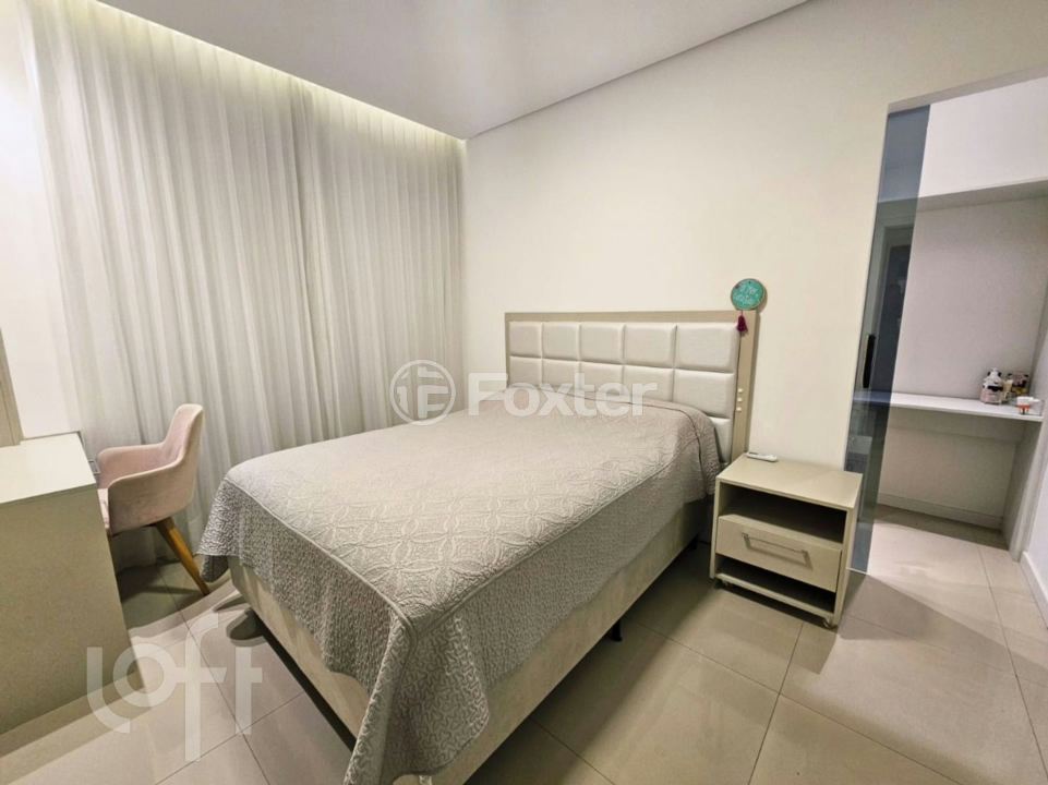 Casa à venda com 3 quartos, 252m² - Foto 33