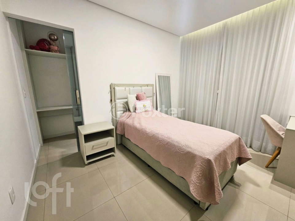 Casa à venda com 3 quartos, 252m² - Foto 27