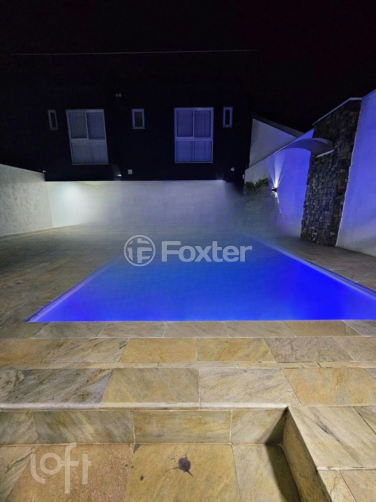 Casa à venda com 3 quartos, 252m² - Foto 42