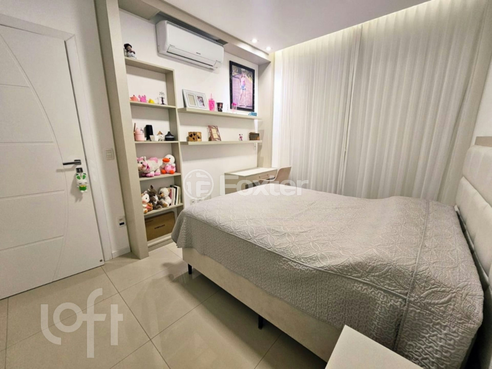 Casa à venda com 3 quartos, 252m² - Foto 34