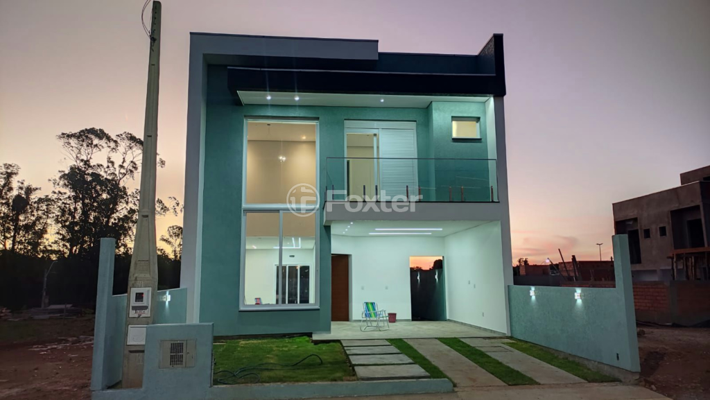 Casa à venda com 4 quartos, 160m² - Foto 1