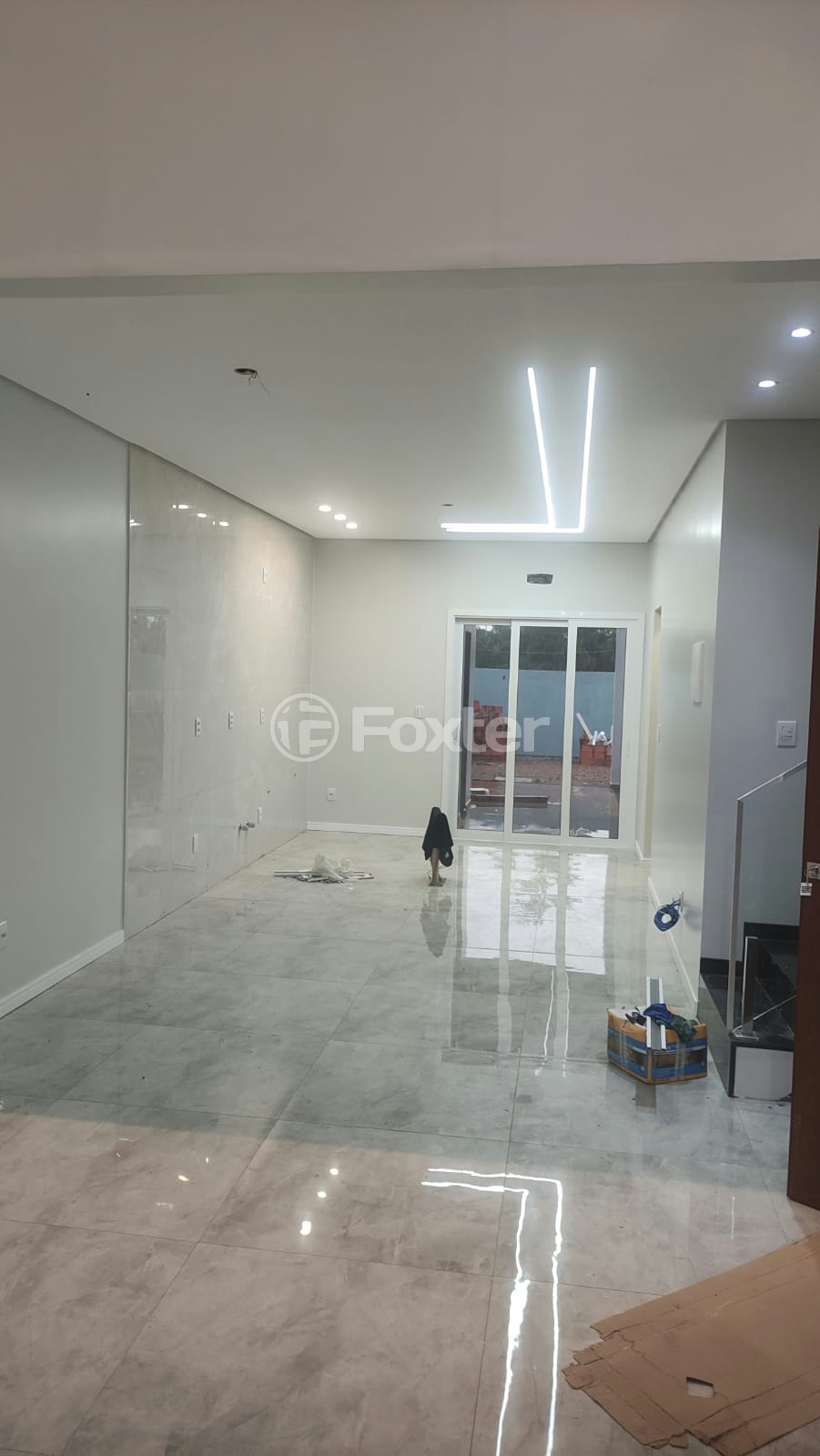 Casa à venda com 4 quartos, 160m² - Foto 3