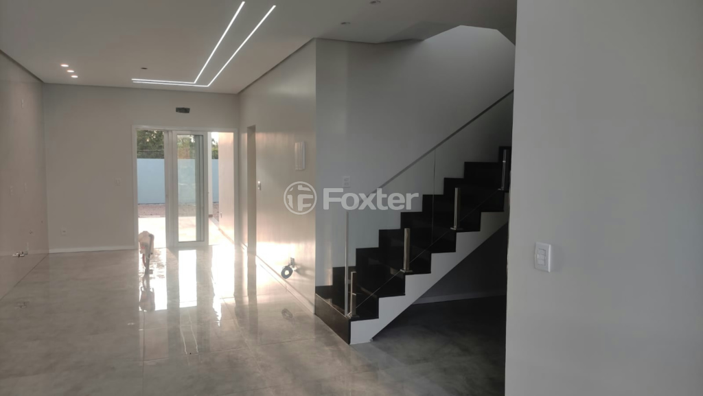 Casa à venda com 4 quartos, 160m² - Foto 5