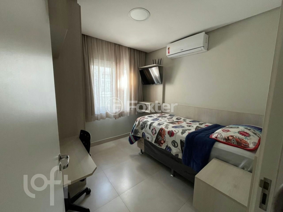 Casa de Condomínio à venda com 5 quartos, 201m² - Foto 22
