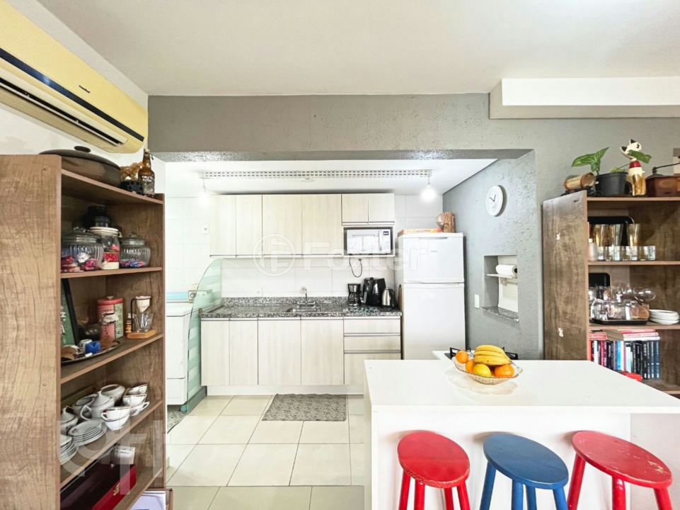 Apartamento à venda com 2 quartos, 65m² - Foto 8