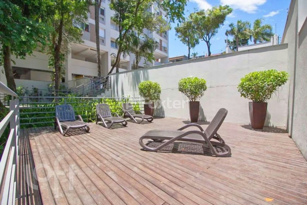 Apartamento à venda com 2 quartos, 65m² - Foto 27
