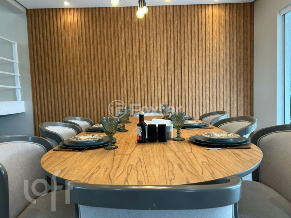 Casa à venda com 3 quartos, 210m² - Foto 4