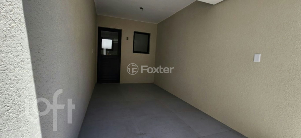 Casa à venda com 2 quartos, 76m² - Foto 2