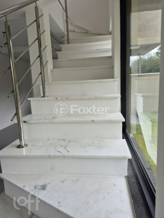 Casa à venda com 2 quartos, 76m² - Foto 5