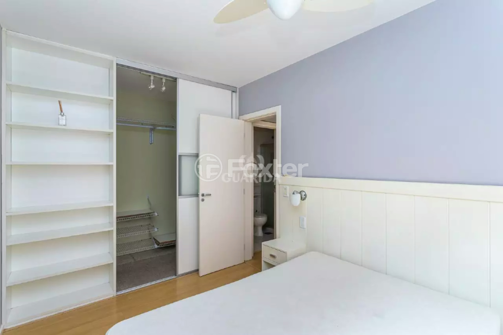 Apartamento à venda com 2 quartos, 62m² - Foto 10
