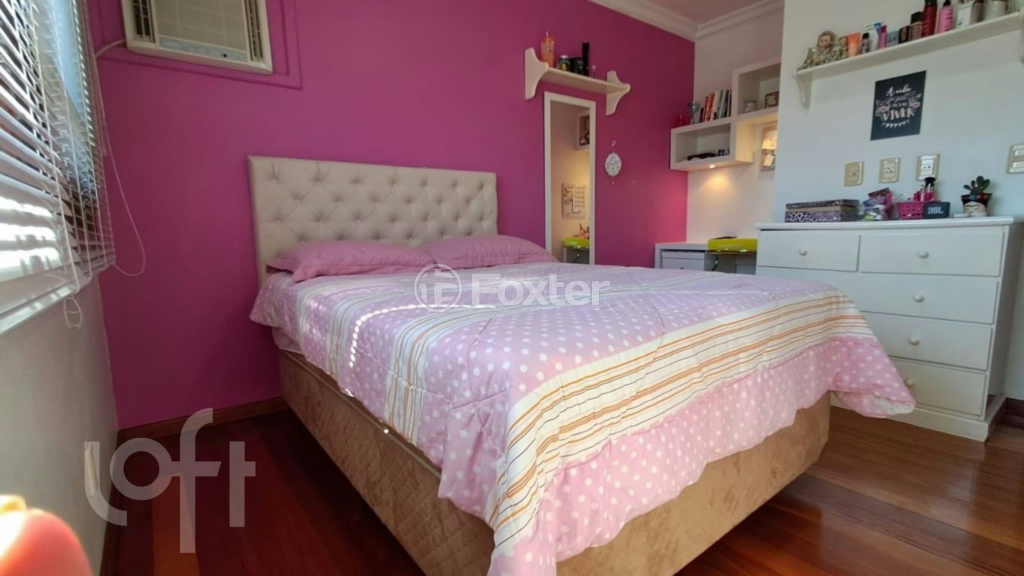 Casa à venda com 3 quartos, 316m² - Foto 11